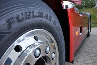  @goodyear ‏  présente les pneumatiques FUELMAX PERFORMANCE à basse consommation de carburant et réduisant les émissions de CO2, ainsi que ses nouvelles solutions pour la gestion des pneumatiques