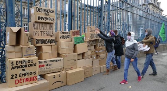 Méga-entrepôt Amazon en Alsace : en plein recul du Gouvernement sur le moratoire de la Convention Citoyenne pour le Climat, les opposants mettent la pression sur le préfet @amisdelaterre
