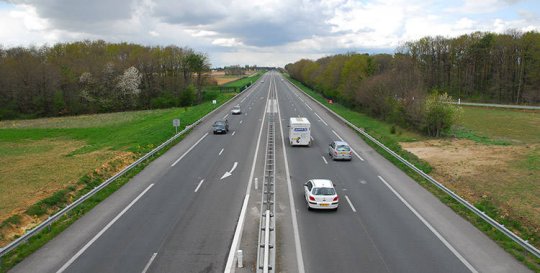 Vienne : Travaux d’aménagement sur la RD 347 : Mise à  2 x 2 voies entre Etables et Noiron et entre Neuville-de-Poitou et Etables