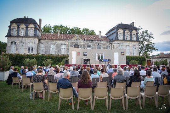 Rappel Feugarolles (47) château de Trenquelléon  « Festival de théâtre en Albret »