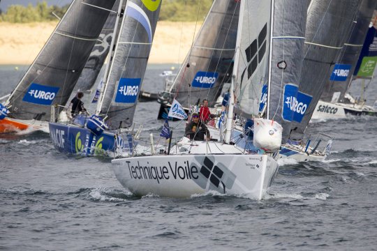 Solitaire URGO Le Figaro: Communiqué -FLASH // Passages à Rochebonne en début de matinée de cette dernière étape 2018 @LaSolitaire2018 @Smartrezo @Tvlocale