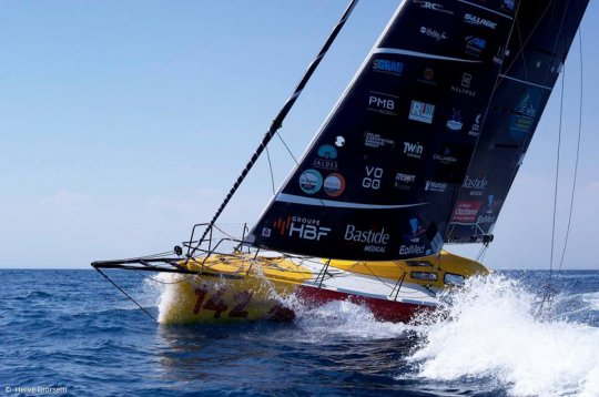 Route du Rhum 2018  point du 10 novembre matin: Des milles et des cents et les dernières images reçues du large @routedurhum 