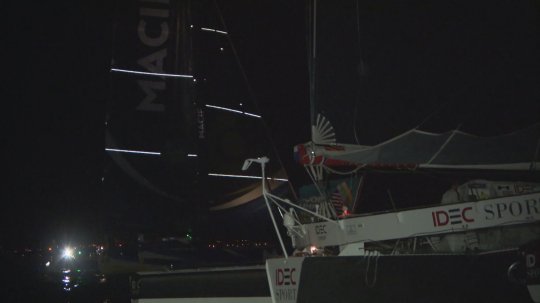 Route du Rhum 2018  L’incroyable scénario: Francis Joyon (IDEC Sport) entre dans la légende du Rhum au terme d’un final d’anthologie @routedurhum 