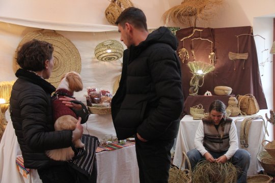 Marché de NOEL. Ça CARACOLE à RAMONVILLE le 8 Décembre 2019.Ferme des 50.