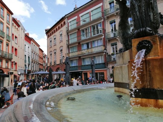 COVID19 ou Dé - COVID19! TOULOUSE. 2 Semaines après le Déconfinement partiel!