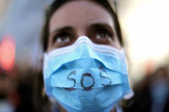 COVID - 19 GlobalGeoNews /  « Infirmier, j’utilise un seul masque par jour … au lieu d’un par patient » !