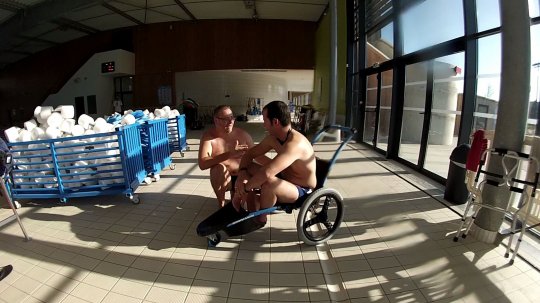 Baptême de plongée handisport au complexe aquatique INGREO de Montauban.