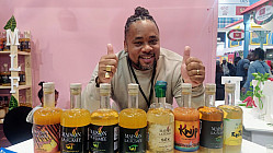 TV Locale Paris - Foire de Paris, Marc Paturot : Un artisan fumeur guadeloupéen passionné de cuisine.