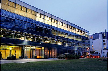 MCI lance un programme de doctorat d'encadrement en gestion
