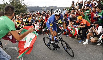 LA VUELTA 20 COMPTERA 18 ÉTAPES ET S’ÉLANCERA DU PAYS BASQUE @lavuelta