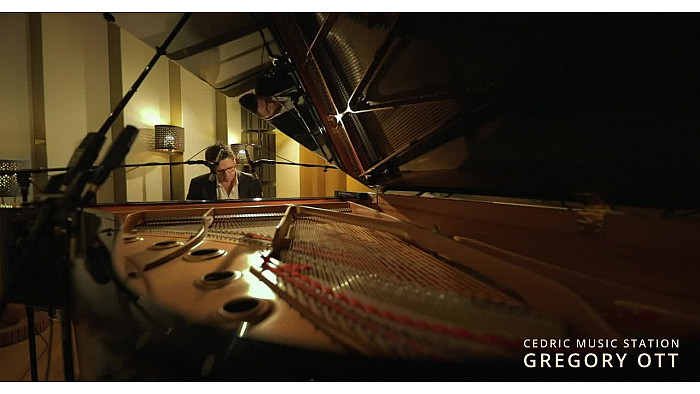 TV Locale paris - CEDRIC MUSIC STATION  Piano Jazz avec Gregory OTT