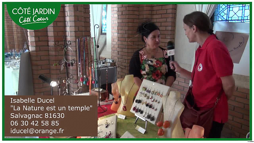 Isabelle Ducel, la Nature est un temple, bijoux uniques à partir de graines.