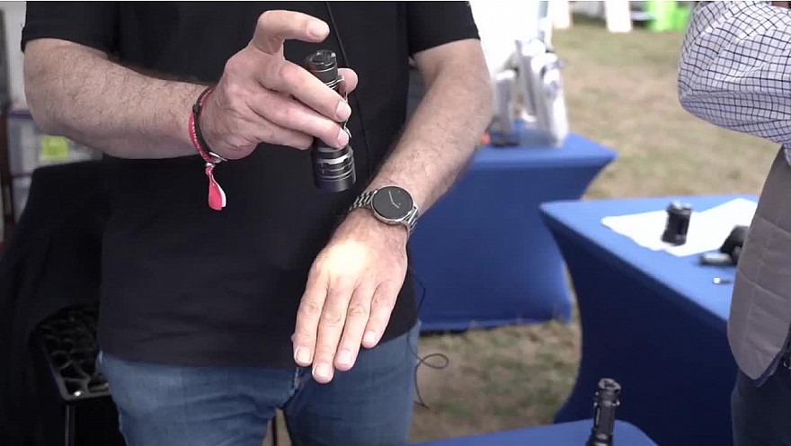 L'approche...Made in France : rencontre avec André Cégretin et présentation de la super lampe Tython au Salon de Compiègne 2020