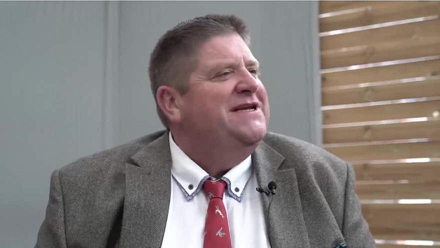 L'Approche-TV : Willy Schaen pendant le salon de la Ruralité de Compiègne septembre 2020.