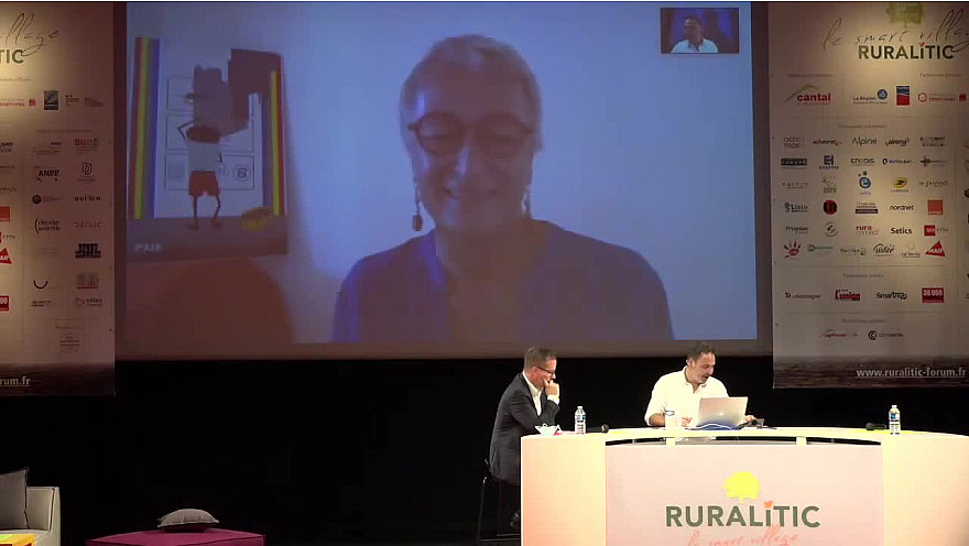 Jeunesse : Florence Durand-Tornare, Déléguée générale de Villes Internet à RuraliTIC 2020 @cantalauvergne @auvergnerhalpes @MTN_cote @florencedt @Villes_Internet