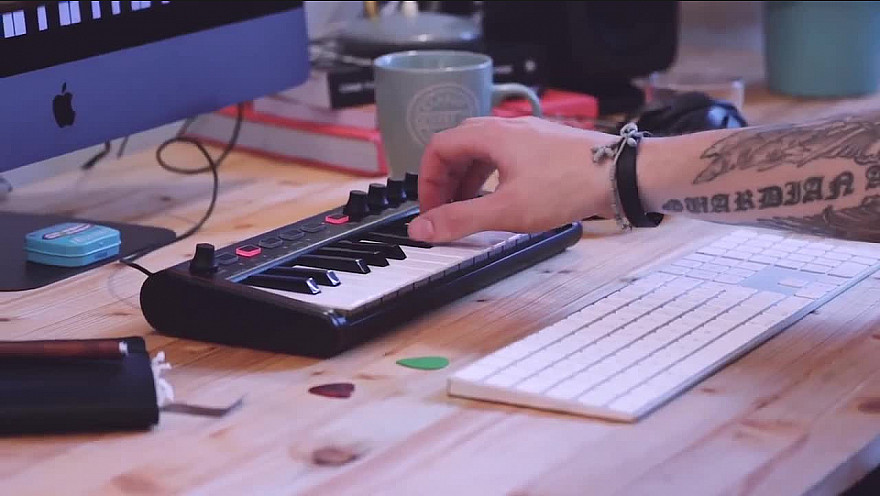 I Rig Keys IK Multimedia